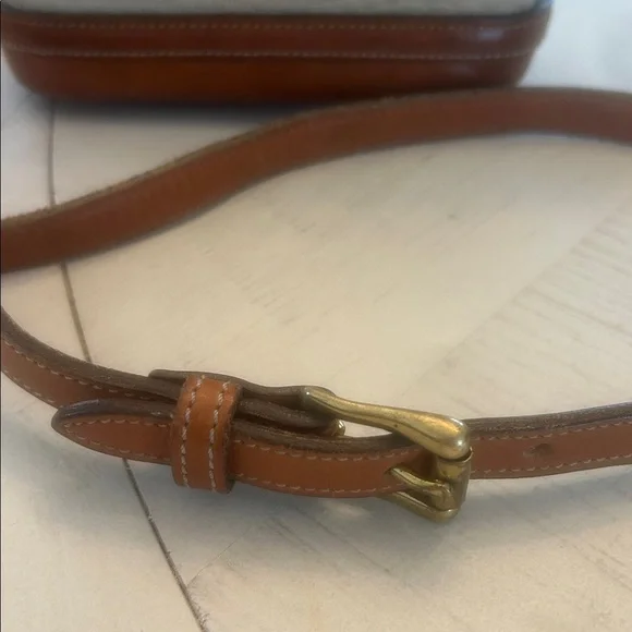 Vintage Dooney & Bourke AWL Calvary Spectator Taupe Brown Leather Crossbody Bag - Picture 4 of 9